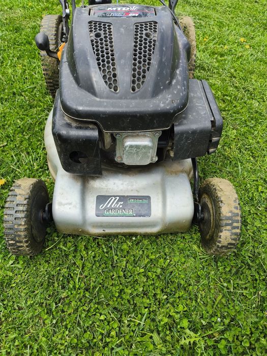 Vînd Motocositoare cu tracțiune in Pătru timpii