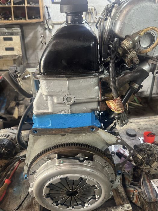 Продажа двиготелья от нивы