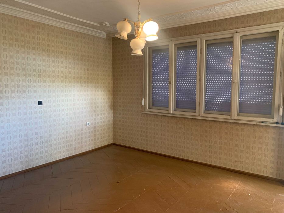 ЕТАЖ ОТ КЪЩА с ПРИЗЕМЕН етаж в гр. Сопот