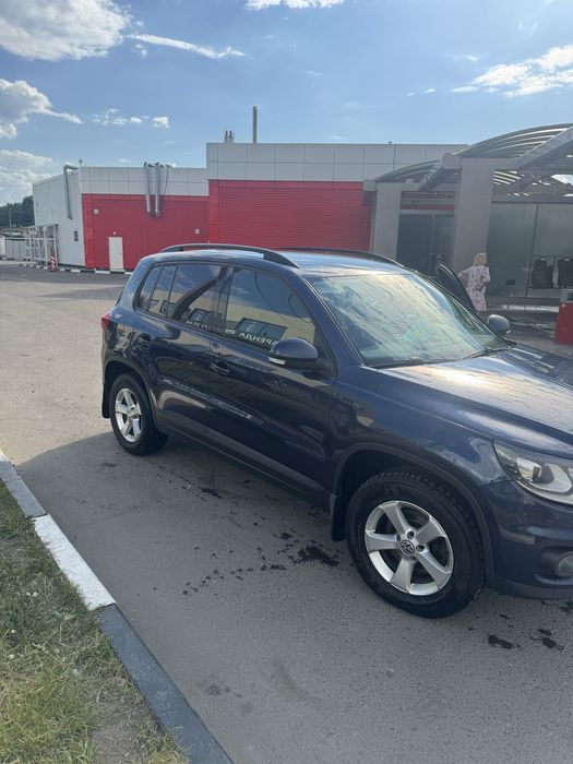 Продам Тигуан в отличном состоянии