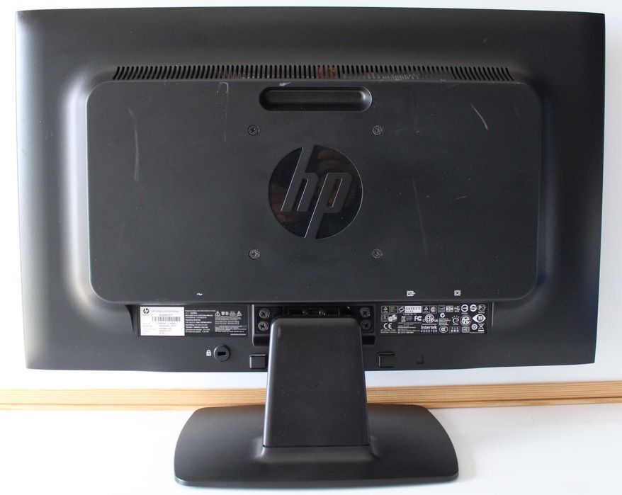 Монитор HP Compaq LE2202x
