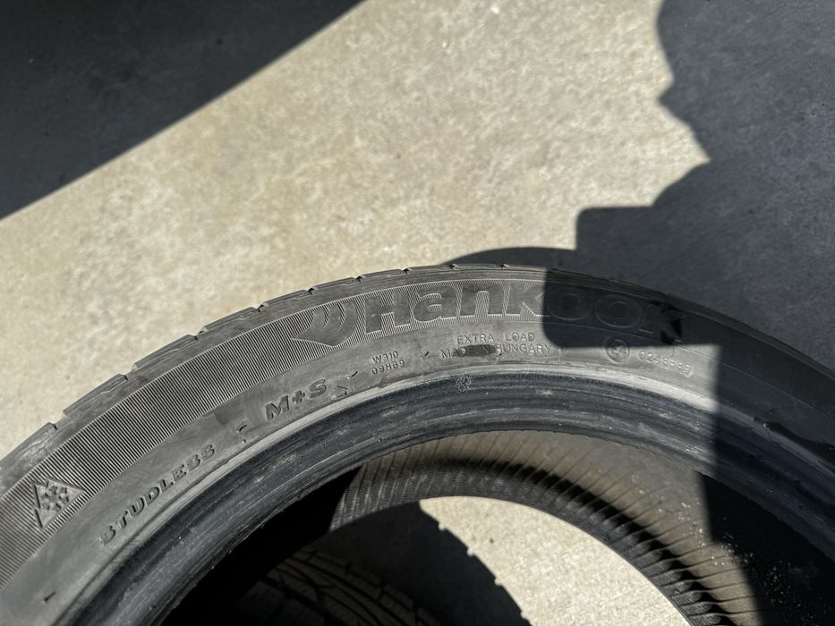 2бр зимни гуми Hankook 215 50 17