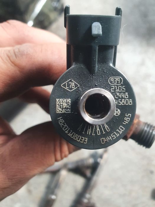 Injectoare bosch 1.5 dci dacia logan mcv / dokker / sandero H820110803