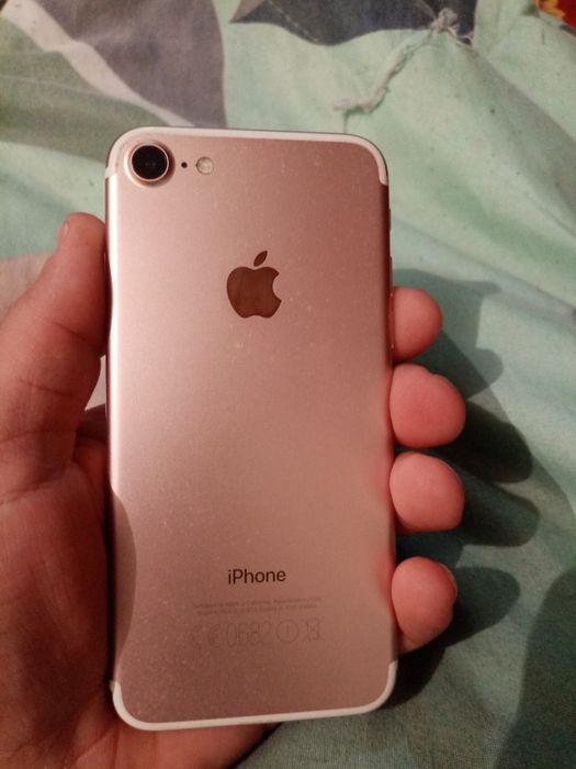 Айфон 7 помять 128 г