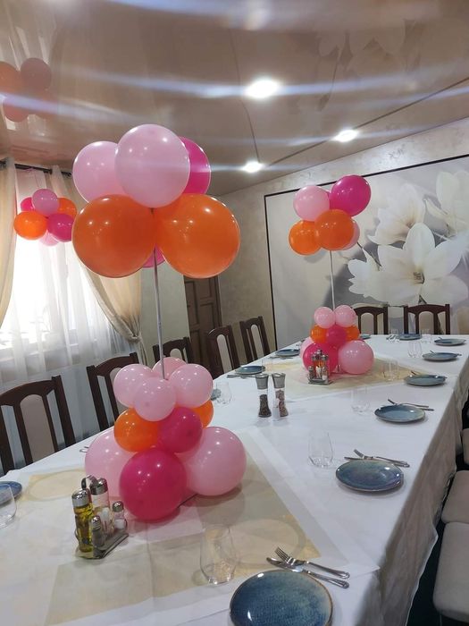 Fotocorner arcada baloane majorat 18 ani