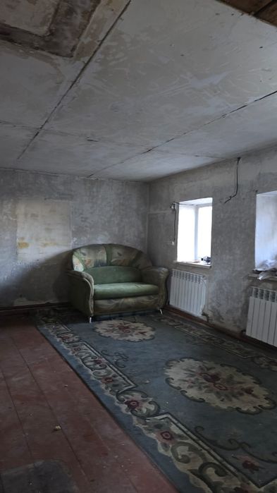 Продам 3 комн.дом район Спартак