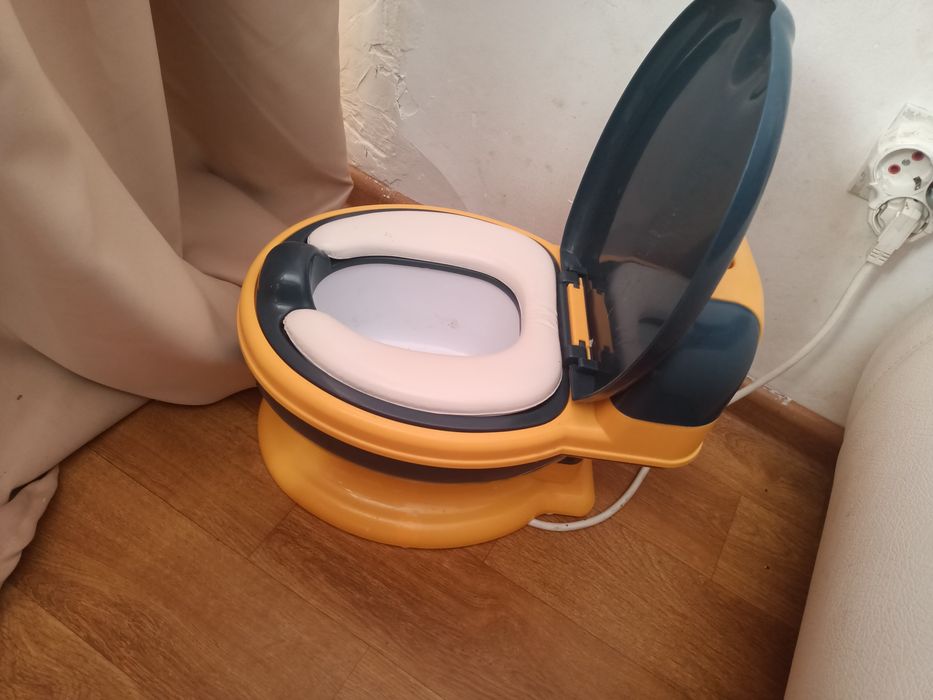 Детский горшок унитаз