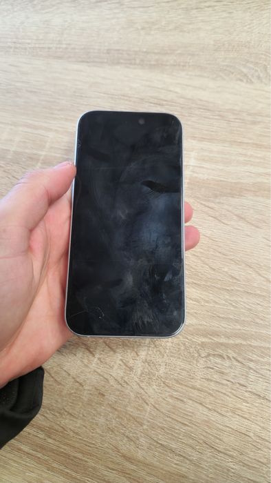 Vand/schimb iphone 15