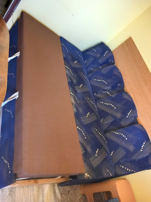 4 местен разтегателен диван