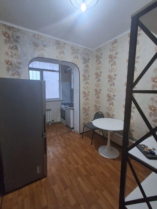 3 комн. Квартира мкр. Север 105 сер.