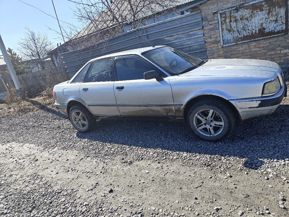 Продаю или обменяю Ауди 80 б4