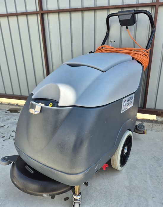Masina spalat pardoseli Nilfisk CA 410