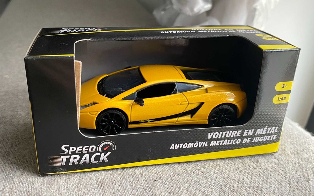 Macheta Lamborghini Gallardo 1 43 - noua la cutie - metal