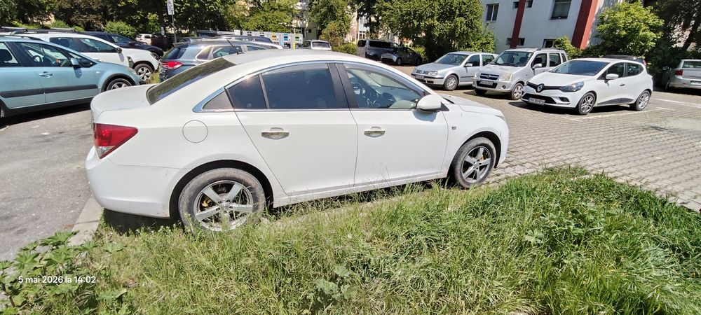 Chevrolet Cruze ,an 2010, 1.6 benzina