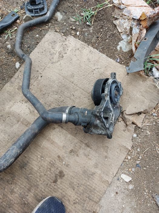 Водна помпа Бмв ф10 520д 184кс  n47 bmw f10 f11