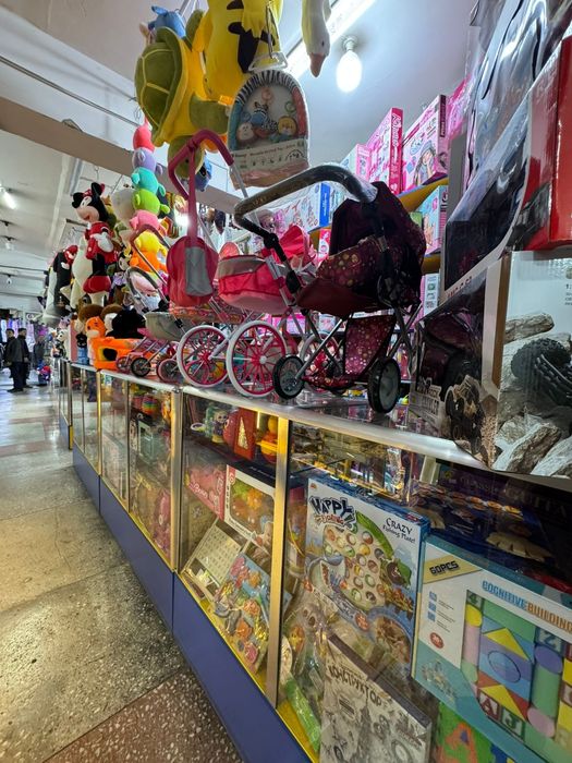 Продам отдел в торговом доме Евразия