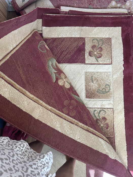 Продам хороший,качественный ковер!