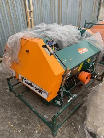 Мини Пресс-подборщик Jumbo 1209