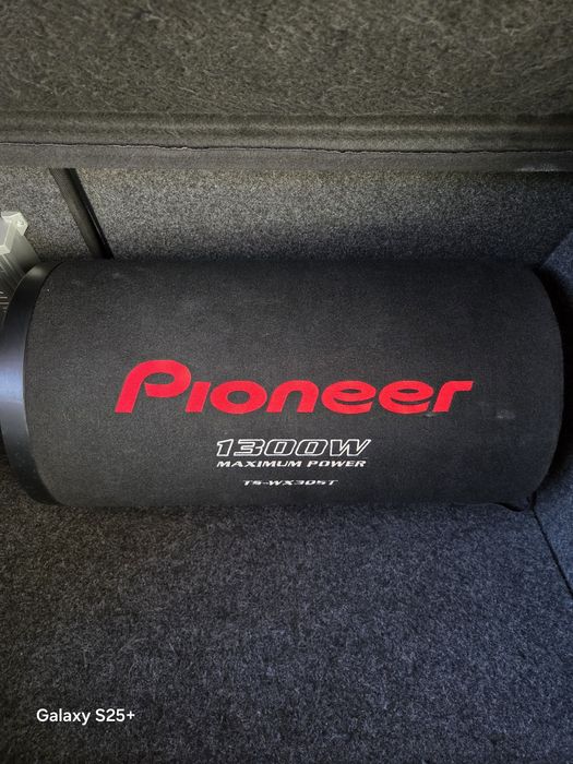 Бас туба PIONEER TS-WX305T с усилвател Hifonics Vulcan VXi4002