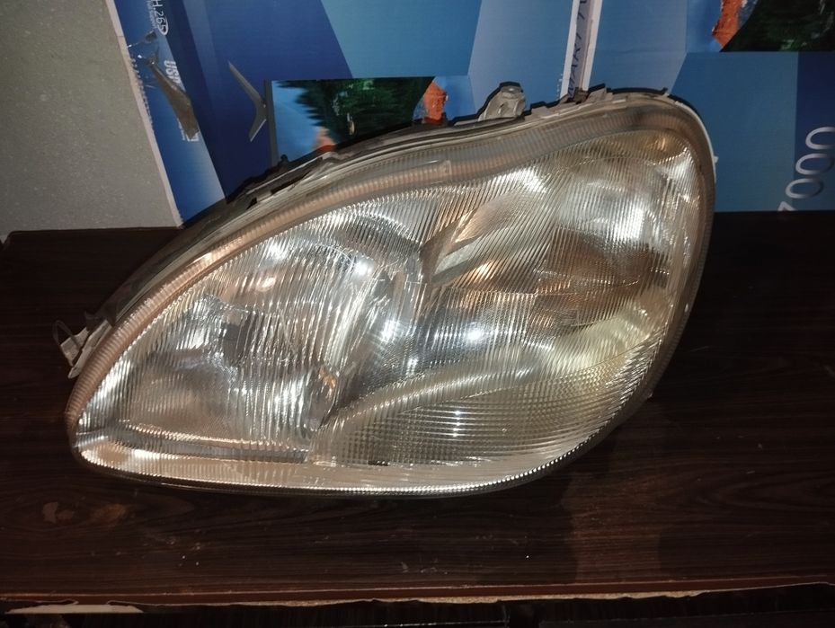 Mers W 220 Fara va stop