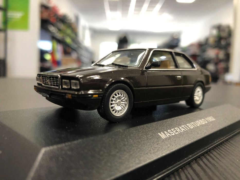 Колекционерски модел метална количка VITTESE MASERATI BITURBO 1:43нова
