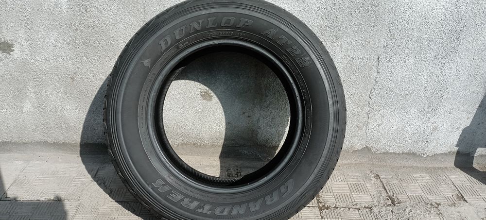 Продам шины,два комплекта,зима,лето