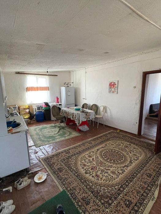 2 үй сатылады бір аулада