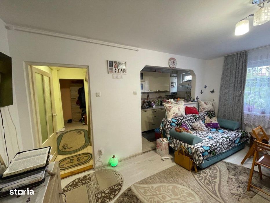 Apartament de vanzare cu 2 camere, 40 mp, zona Mall Hatvan — fotografia 1