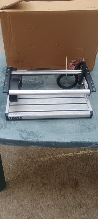 THULE Електрическо стъпало за кемпер/каравана