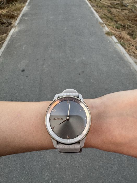 Смарт часы Garmin
