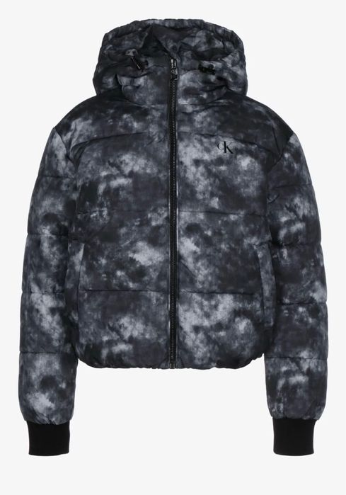 Яке зимно Calvin Klein
