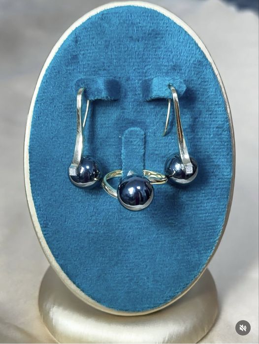 Золотой комплект с бриллиантами