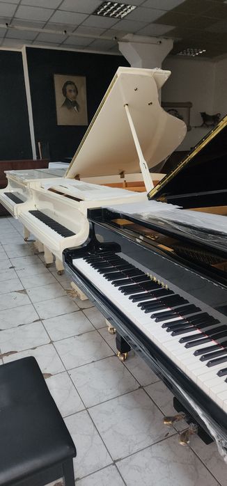 Рояль Ямаха. YAMAHA