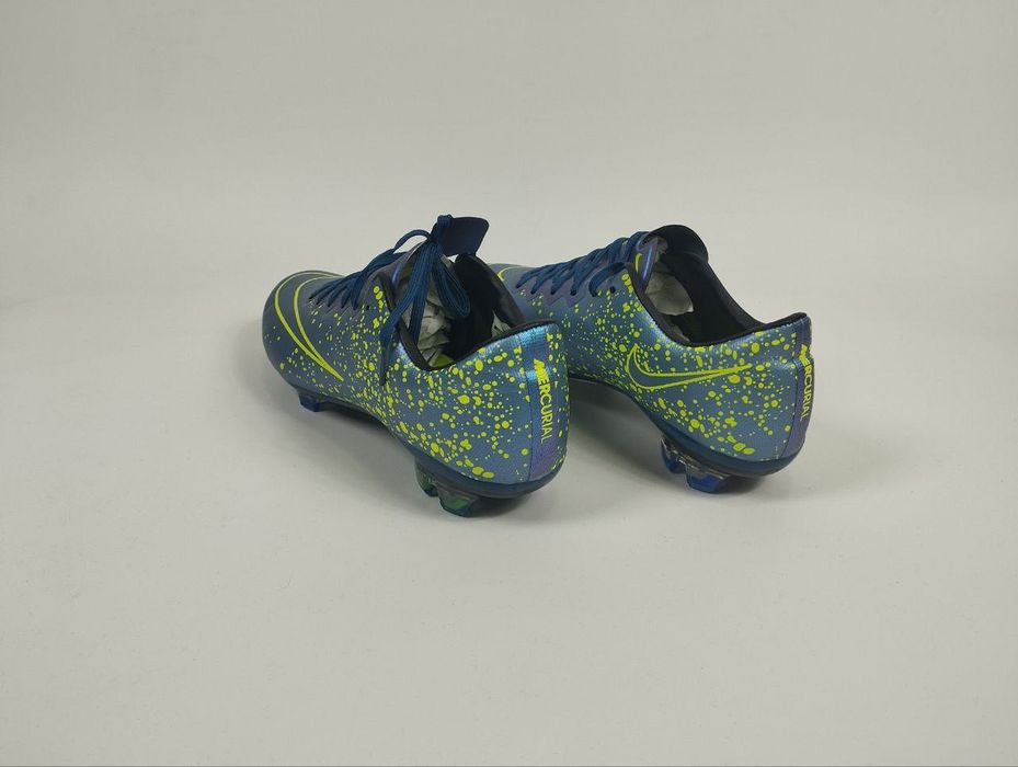 Футбольные бутсы Nike Mercurial Vapor 10. Размер между 40-40.5. Новое