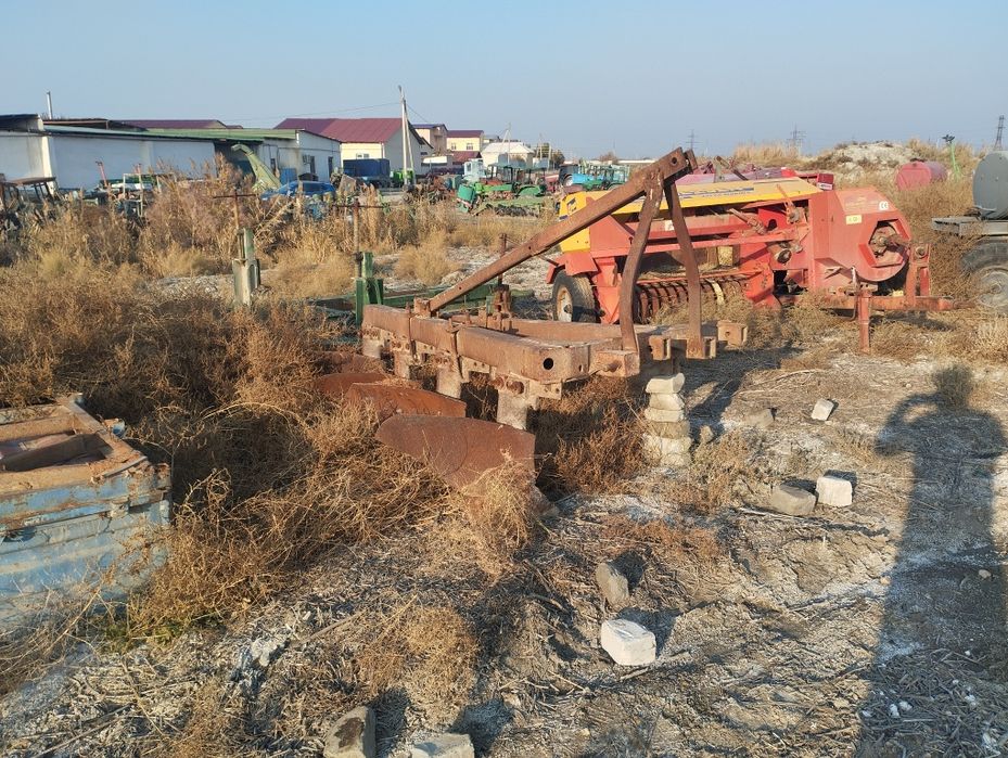 Плуг сотилади бухорода