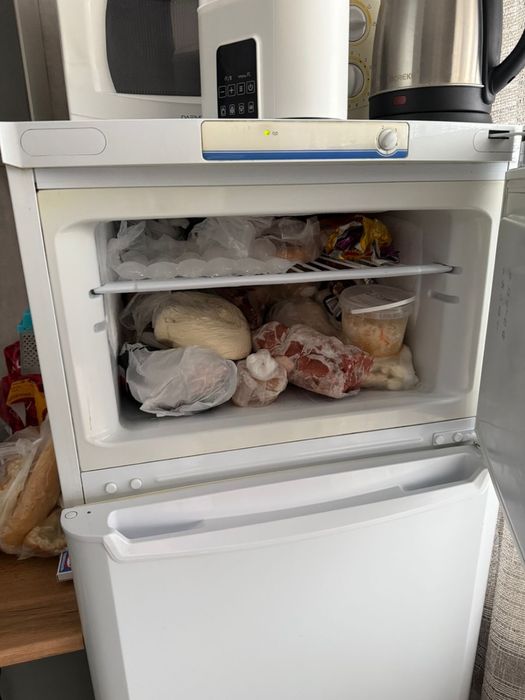 Продам срочно холодильник