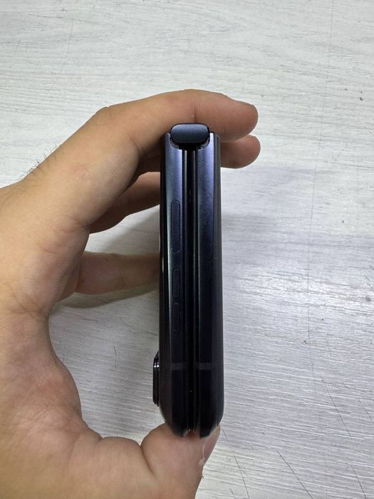 Motorola razr 2022