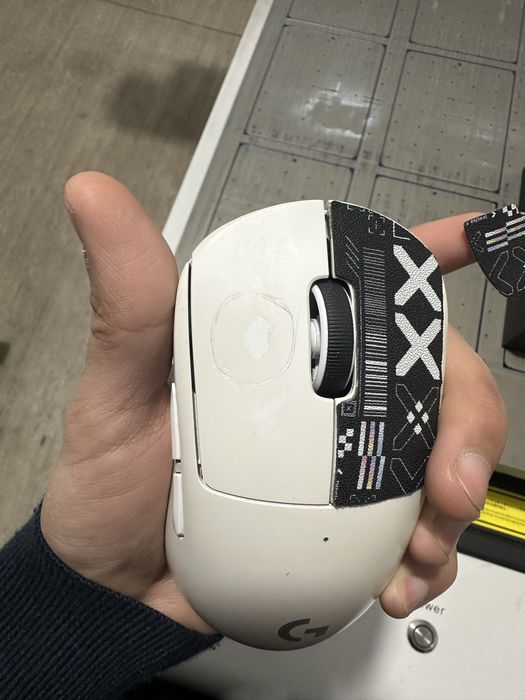 Logitech g pro x superlight 2