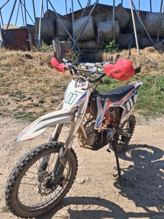 Cross Telstar 125
