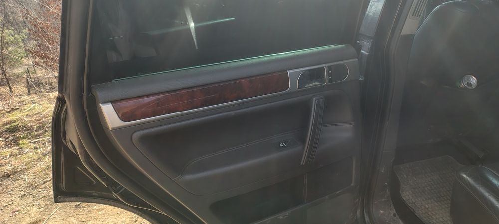 Vând sau schimb Touareg