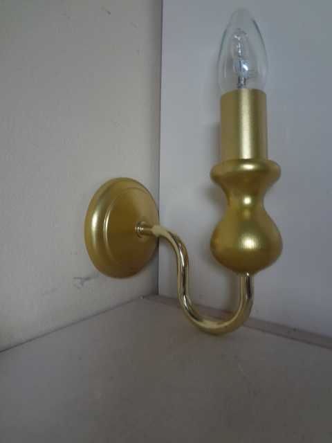 Аплици за стена - 2 бр.  - различни