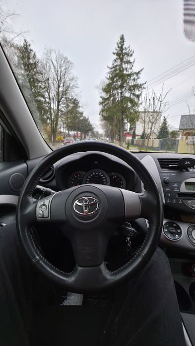 Vând Toyota rav 4 2007