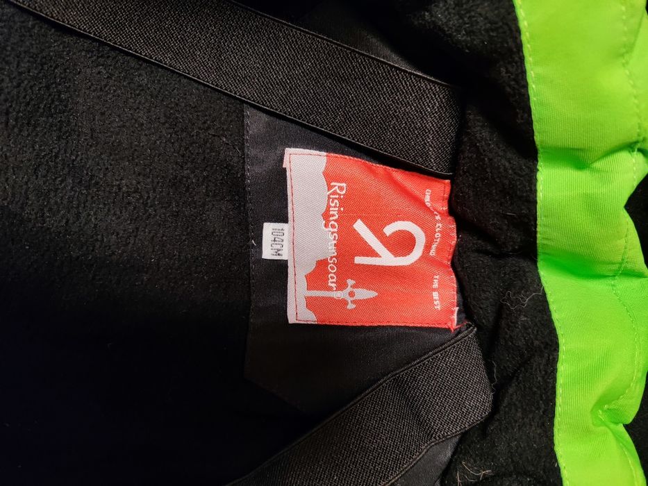 Продам новый зимний костюм