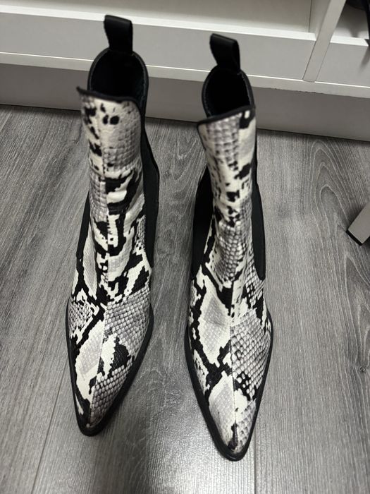 Полусапожки Zara