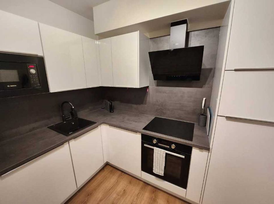 Дава се под наем Двустаен апартамент в Пловдив, Христо Смирненски - 48 кв.м за 275 € - Снимка #1