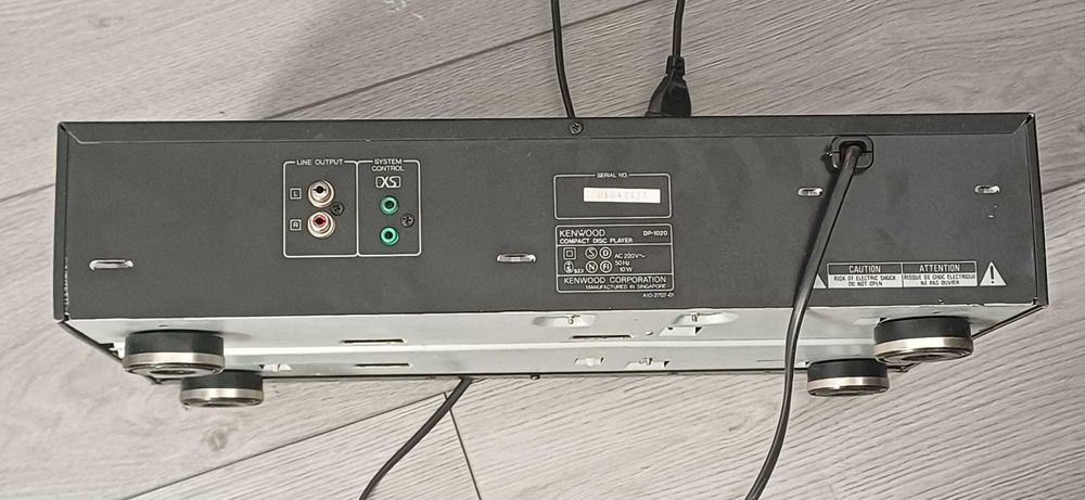 Cd deck pt piese    KENWOD     DP1020