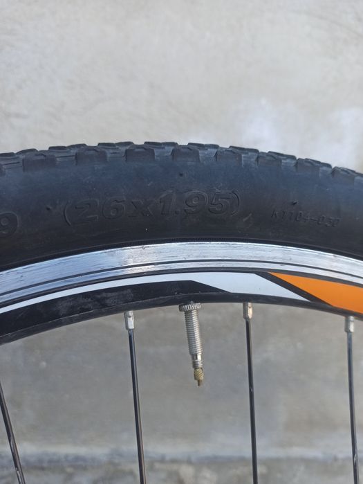 Giant 26x1.95.рама хs