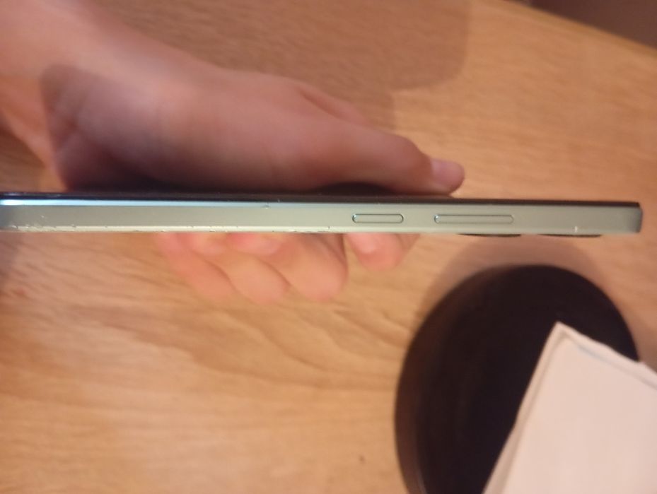 Продаю телефон vivo YO3