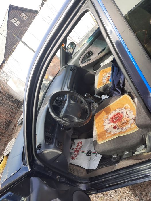 Продам машину срочно