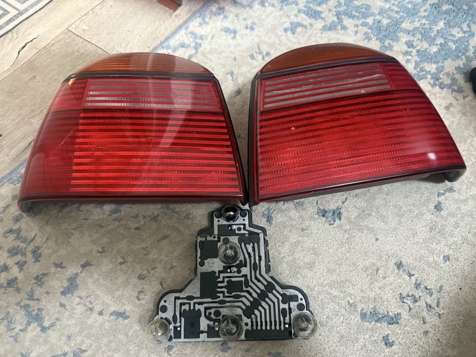 Продам Фары GOLF 3